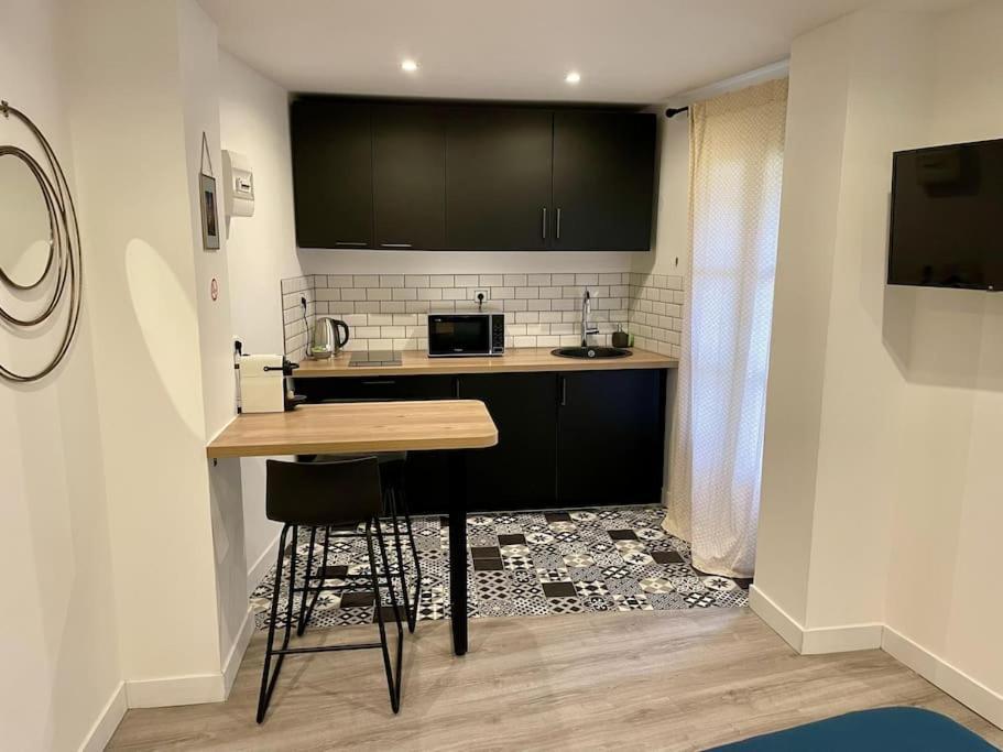 Le Moulin 3 - Appartement Tout Confort Centre Ville - Beziers - Wifi - Tv Connecte Kültér fotó